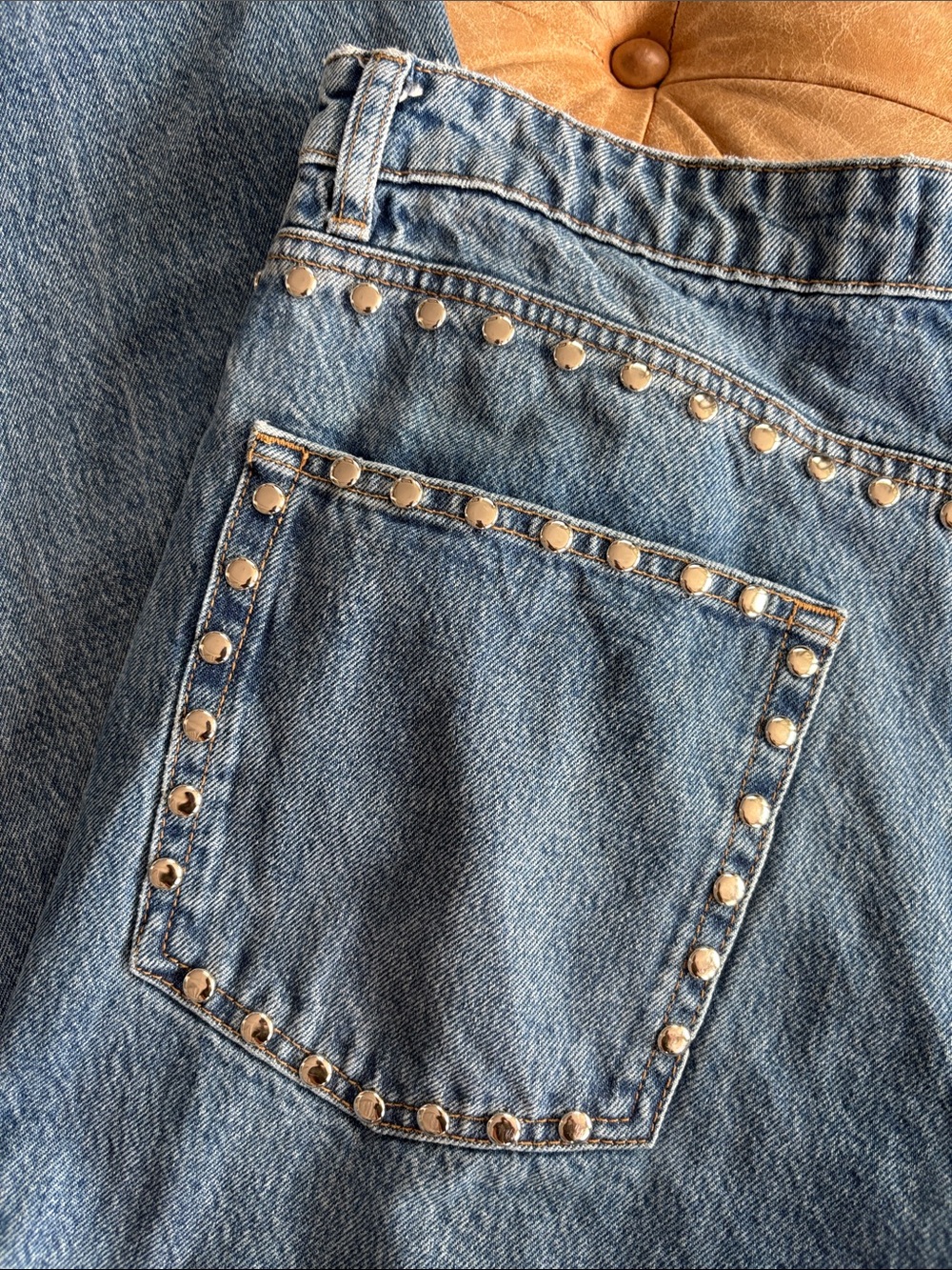 Reformation Cary High Rise Slouchy Wide Leg Studded Jeans size 31 - Picture 9 of 11